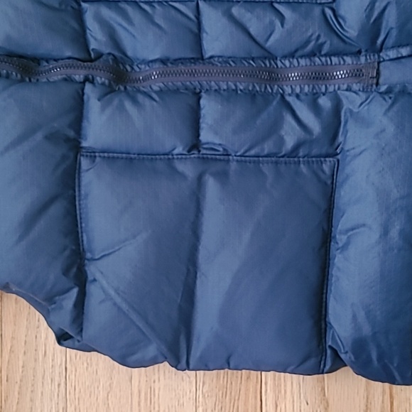 Vintage '70s Down Slope Artic Collection womens down vest. Made in USA - Picture 2 of 4